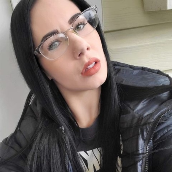 Meet your Posher, Meranda - Picture 1 of 1